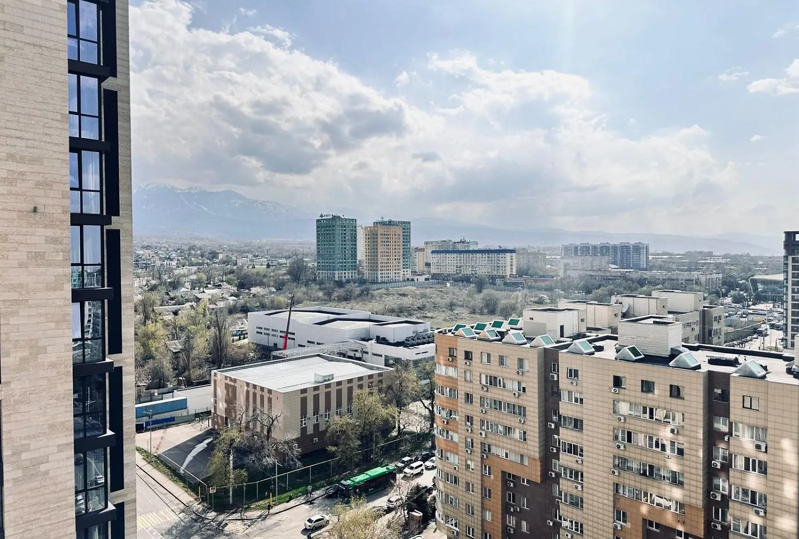 Aiapart Almaty Apartmán